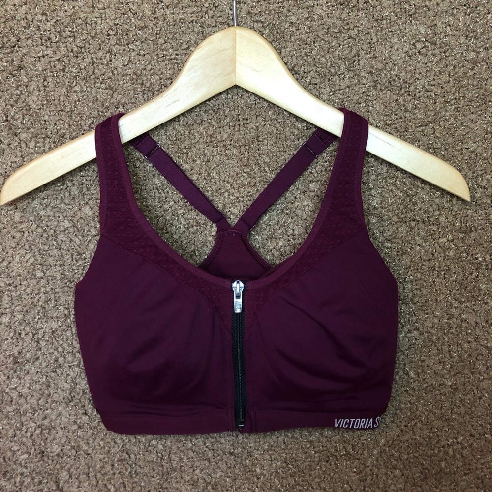 VICTORIA’S SECRET SPORT BRA (32DDD)
